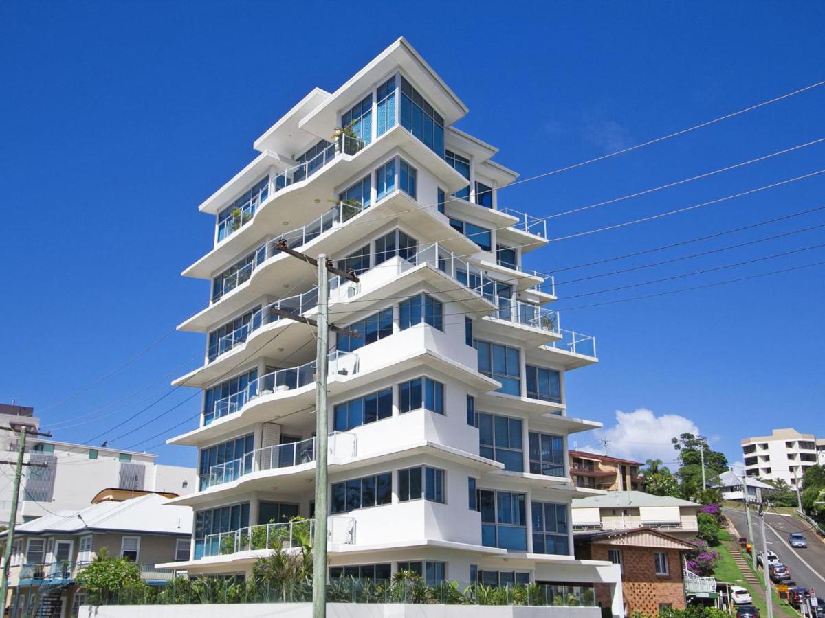 Nielsen On The Park Unit 1 3 Bed Apartment Coolangatta Exterior photo