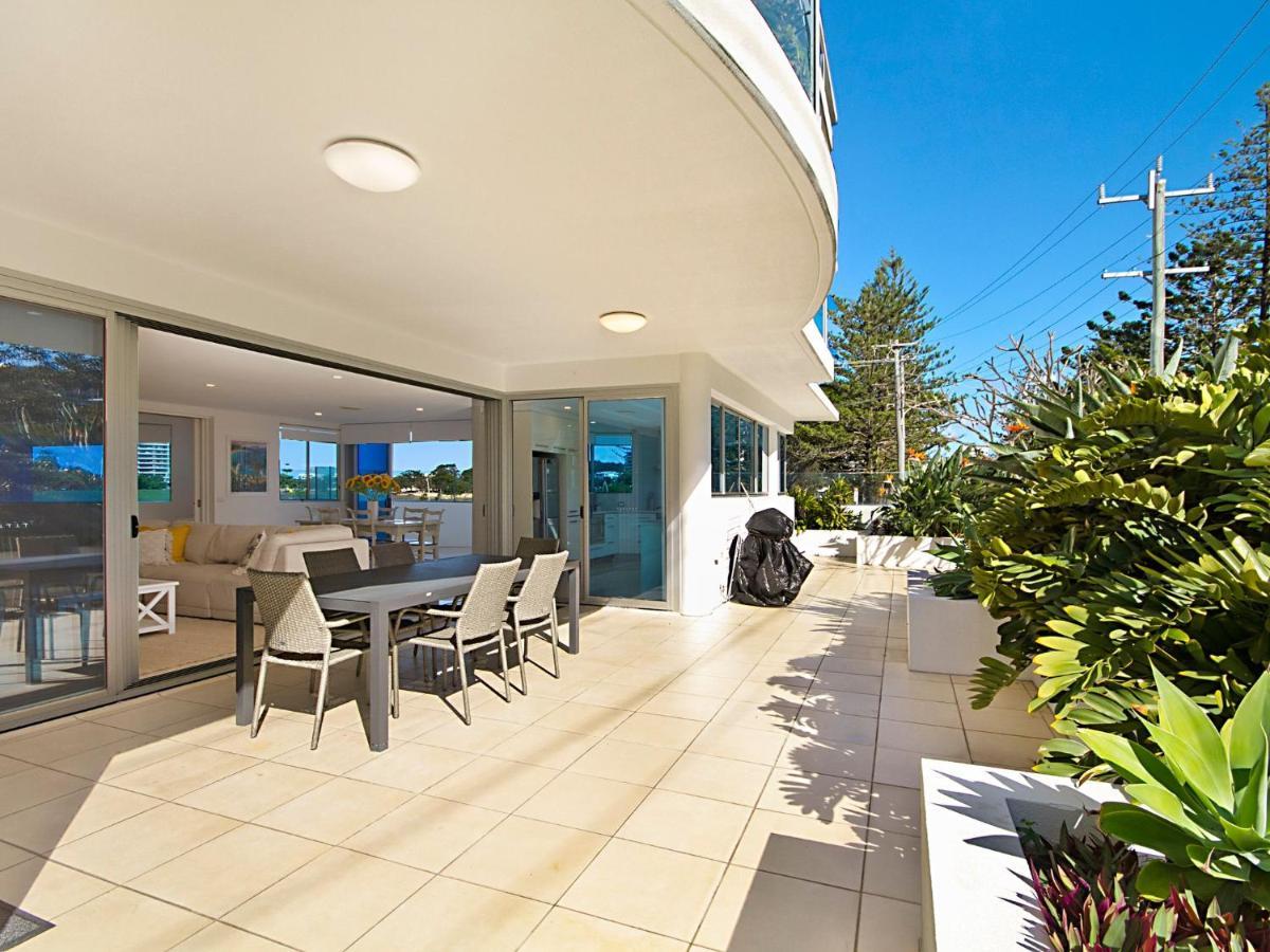 Nielsen On The Park Unit 1 3 Bed Apartment Coolangatta Exterior photo